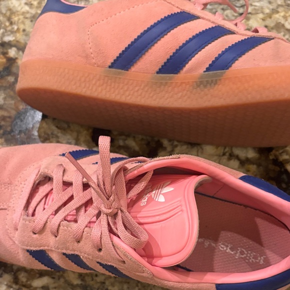 Adidas Gazelle Women's Pink and Navy Size 6 US - Picture 10 of 10